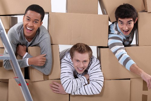 Audit and monitoring of self storage suppliers