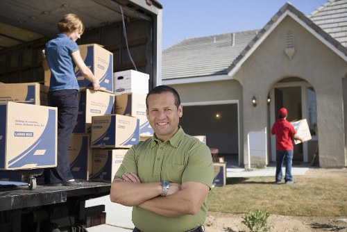 Payment and rental terms for storage unit hire
