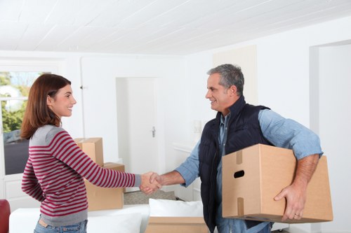 Local self storage support for flats and houses in Hounslow