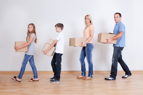 Internal assessment of a self storage complaint and resolution